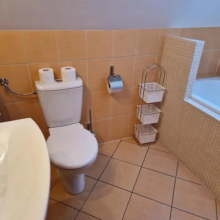 Quarto em Acomodações Particulares Kaja *